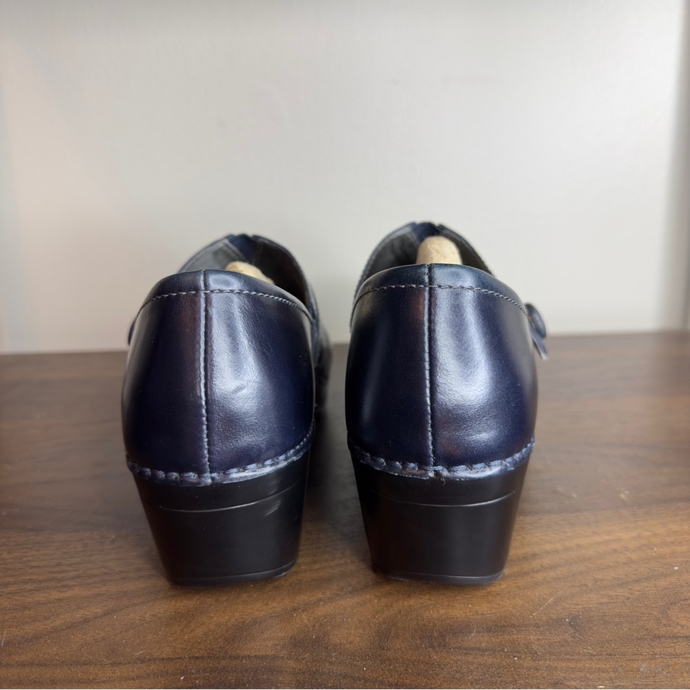 Dansko Black Leather Clogs - Picture 3 of 6